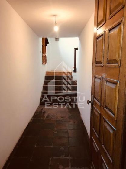 Casa tip duplex, P+2E, garaj, zona Simion Barnutiu