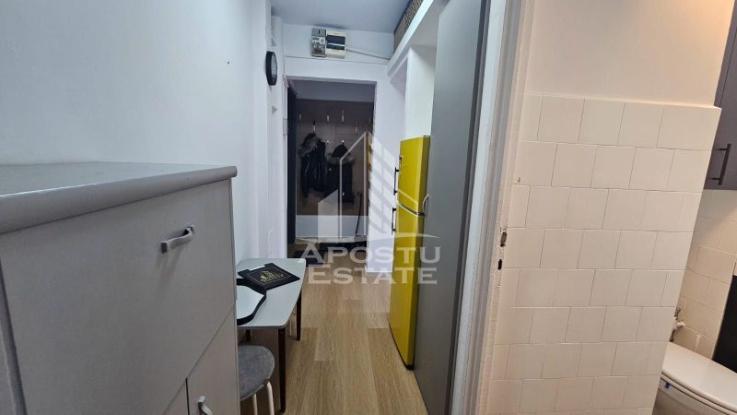 Apartament 3 camere zona Judetean