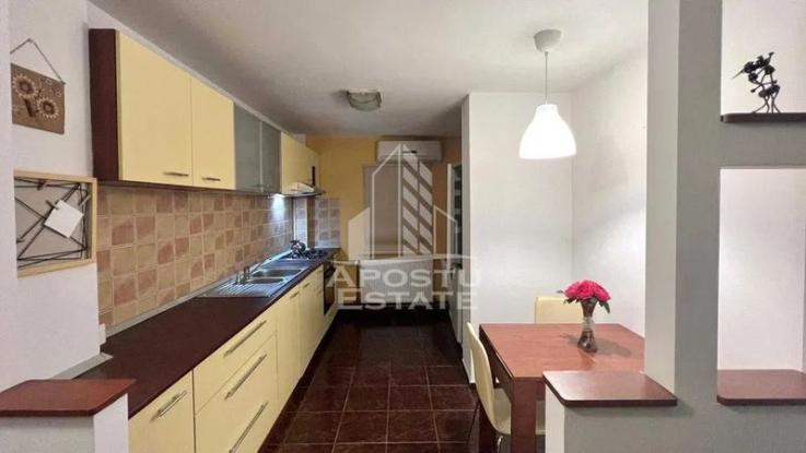 Apartament 3 Camere, centrala proprie, Aradulu i/ Lipovei