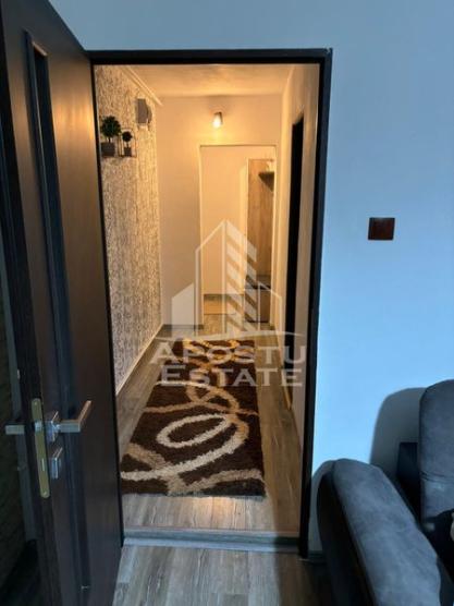 Apartament cu 3 camere in zona Lipovei