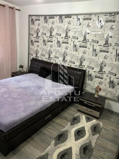 Apartament cu 3 camere in zona Lipovei