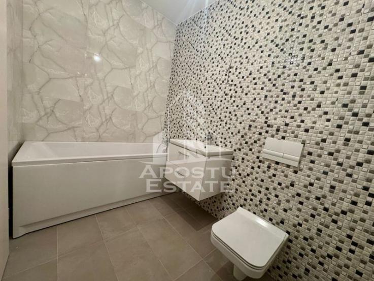 Apartament cu 3 camere, loc de parcare, zona Aradului