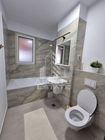 Apartament 2 camere, terasa 31mp, loc de parcare, Aradului