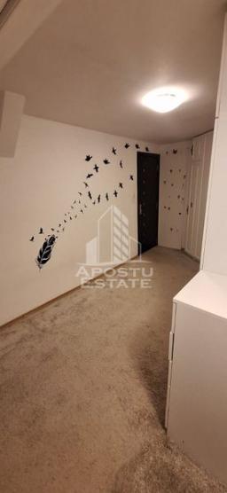 Apartament 3 camere , pe 2 nivele, in zona Iosefin , centrala proprie