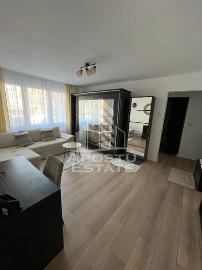 Apartament cu 2 camere in zona Circumvalatiunii, prima inchiriere