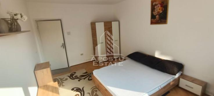 Apartament 2 camere, centrala propie, zona Complex