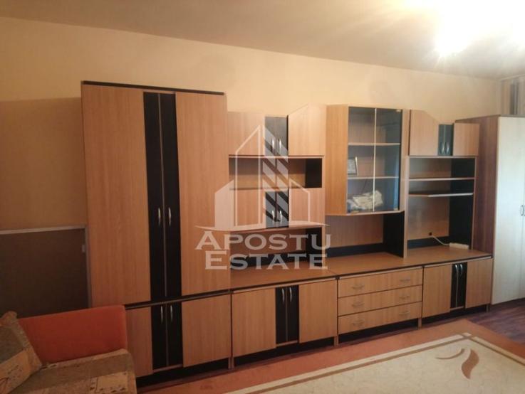 Apartament 2 camere, centrala proprie, Lipovei