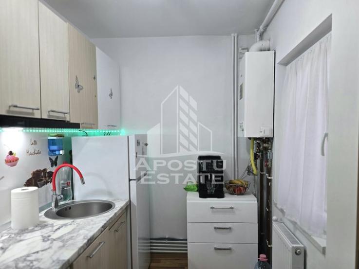 Apartament cu 1 camera, etaj 2, in Zona Lebada, Arad.