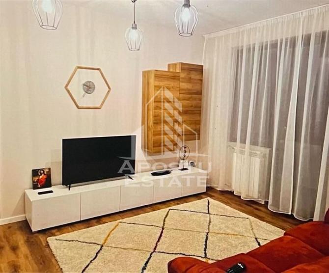 Apartament cu 2 camere semidecomandat Iulius Mall