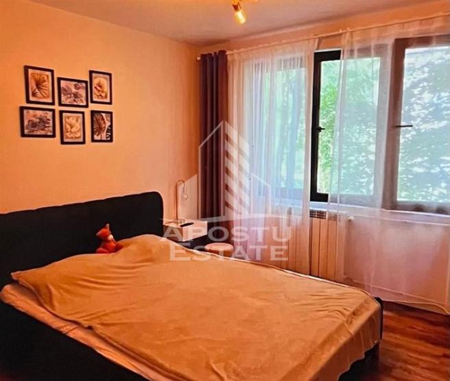 Apartament cu 2 camere semidecomandat Iulius Mall