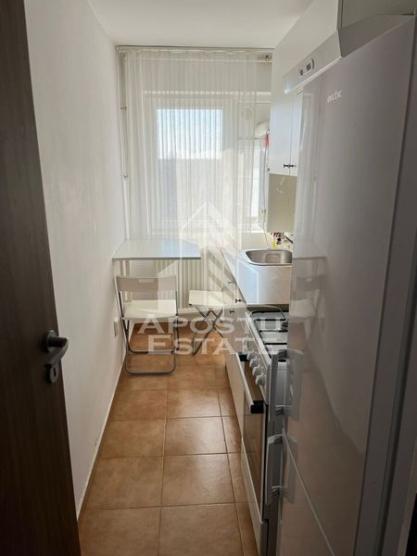 Apartament 2 camere, centrala proprie, Spitalul Judetean