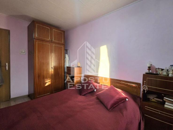 Apartament cu 4 camere, centrala proprie, zona Dacia