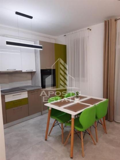 Apartament de lux cu 2 camere open space zona Soarelui