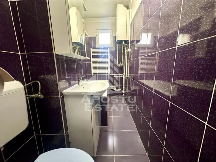 Apartament 3 camere, mobilat, centrala proprie, zona Girocului