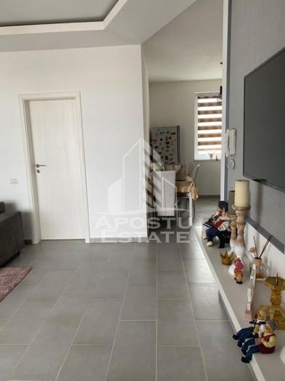 Apartament 3 camere,parcare,incalzire pardoseala,Aradului