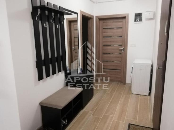 Apartament cu 2 camere, loc de parcare acoperit, zona Aradului