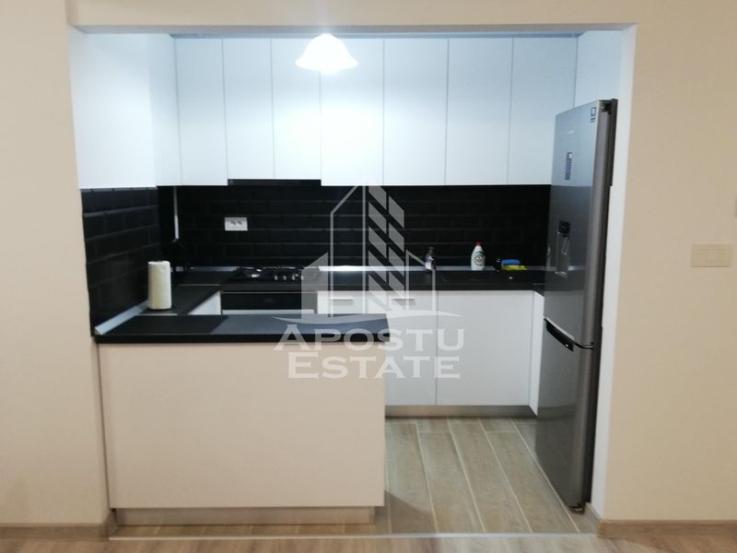 Apartament cu 2 camere, loc de parcare acoperit, zona Aradului