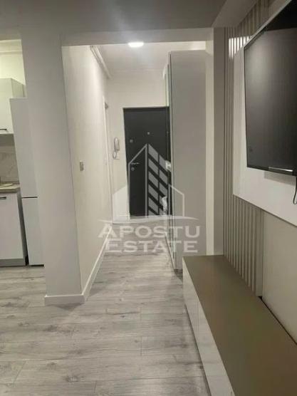 Apartament cu 2 camere open space zona Girocului