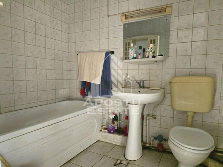 Apartament cu 1 camera, confort 1, Zona Fortuna, Arad.