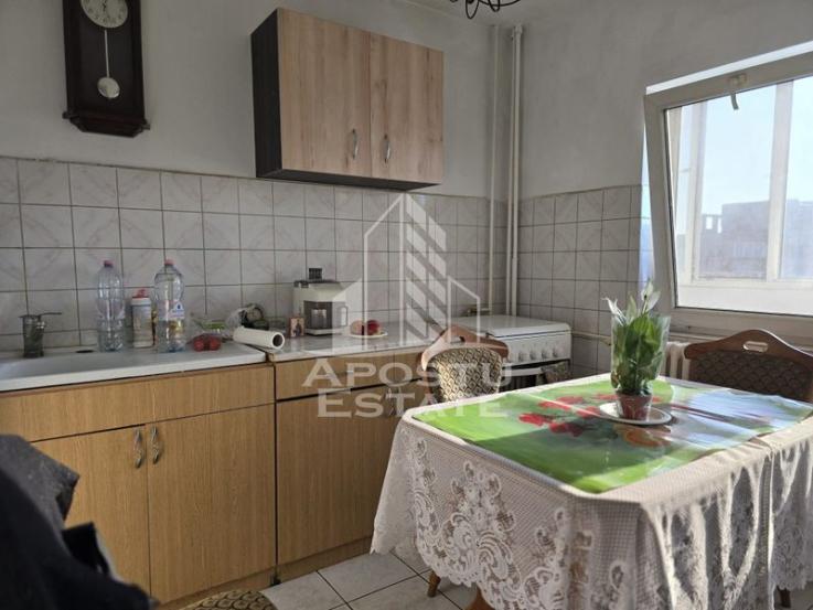 Apartament cu 1 camera, confort 1, Zona Fortuna, Arad.