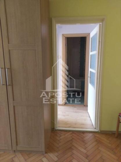 Apartament cu 2 camere,semidecomandat,Popa Sapca