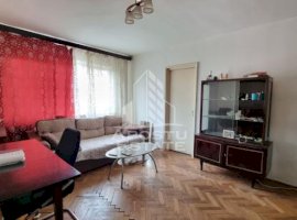 Apartament 2 camere, etaj intermediar, zona Dacia