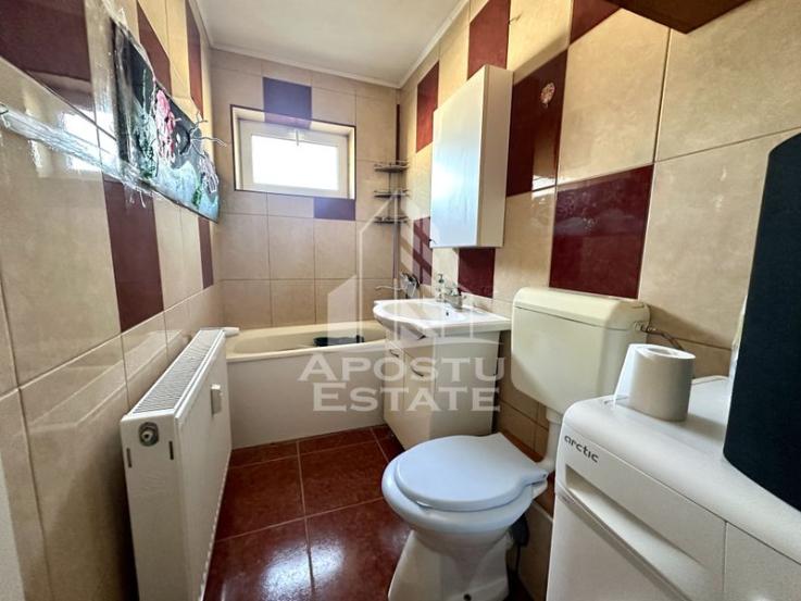 Apartament cu 2 camere, centrala proprie, zona Girocului