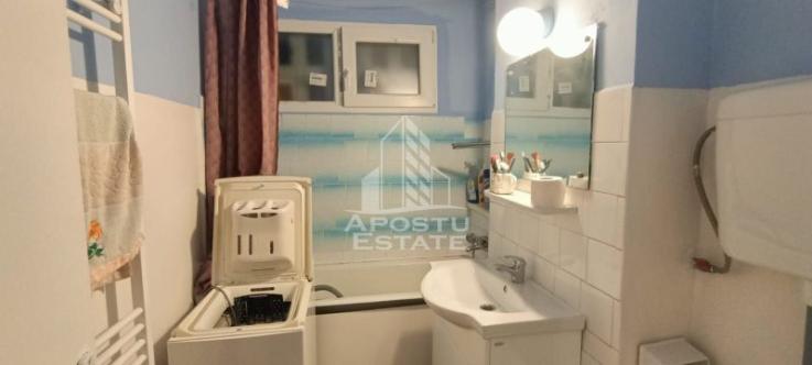 Apartament 2 camere, centrala propie, zona P-ta. Doina