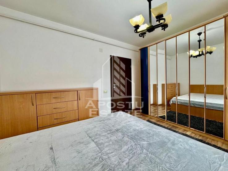 Apartament 3 camere open-space, Lipovei