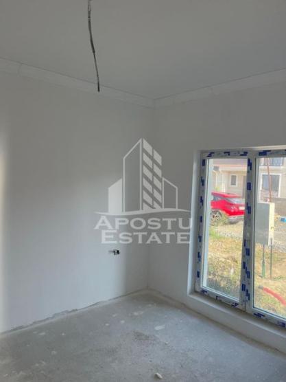 DUPLEX 4 camere aproape de asflat Mosnita Noua