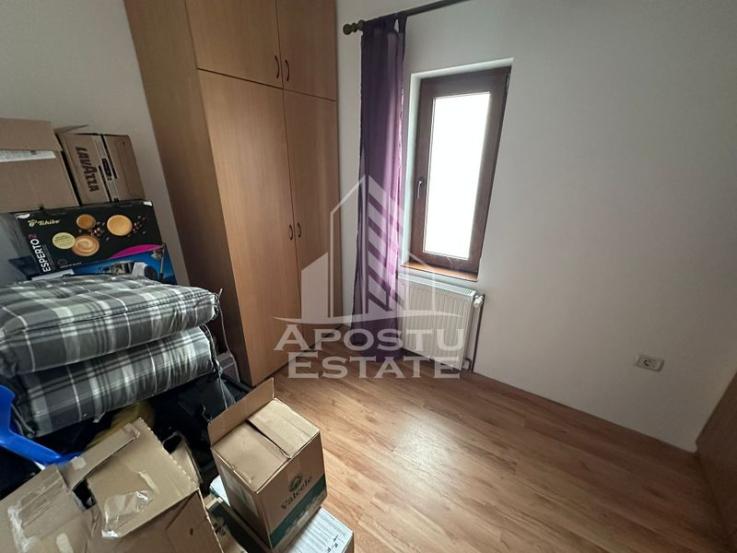 Duplex deosebit cu 5 camere, situat într-o zonă liniștită și exclusiv