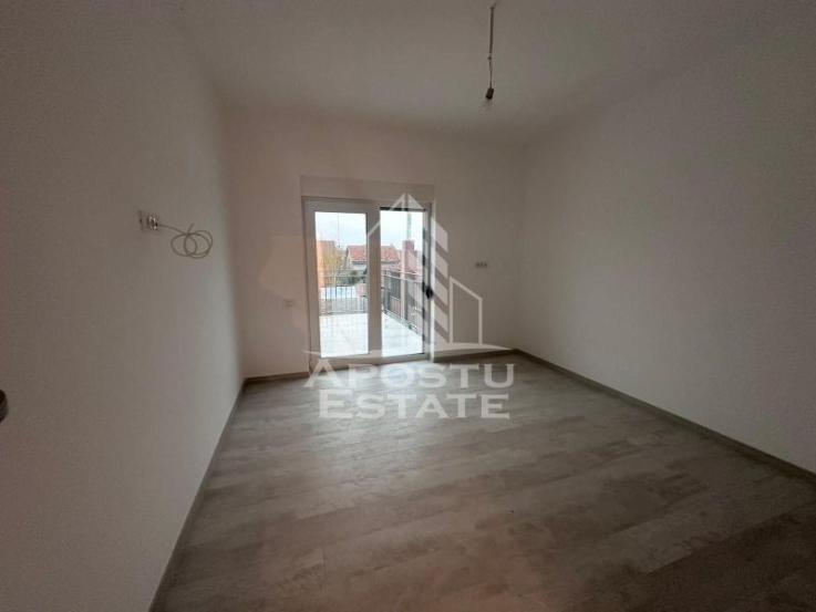 Duplex Modern in Mosnita Noua – 3 Dormitoare, Teren 360 mp