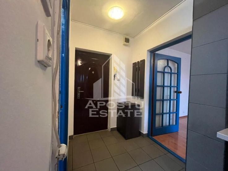 Apartament cu 1 camera, decomandat, mobilat si utilat ,42 mp