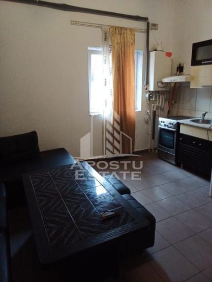 Apartament 2 camere, centrala proprie,  Traian/ Complexul Studentesc