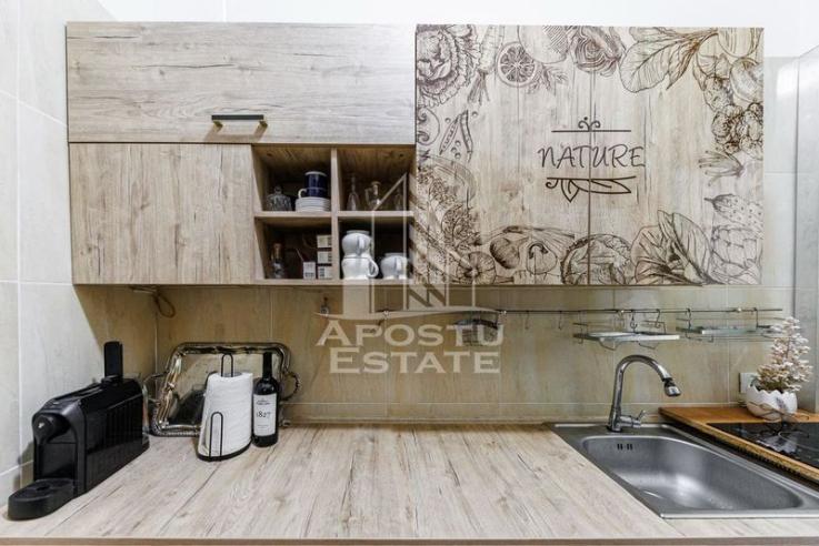 Apartament clasic 3 camere , centrul istoric