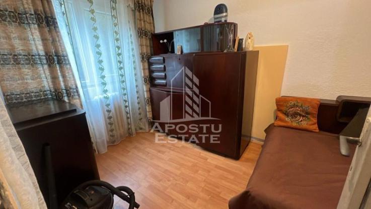 Apartament cu 2 camere la parter in zona Sagului