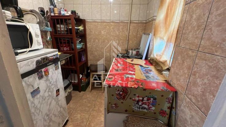 Apartament cu 2 camere la parter in zona Sagului