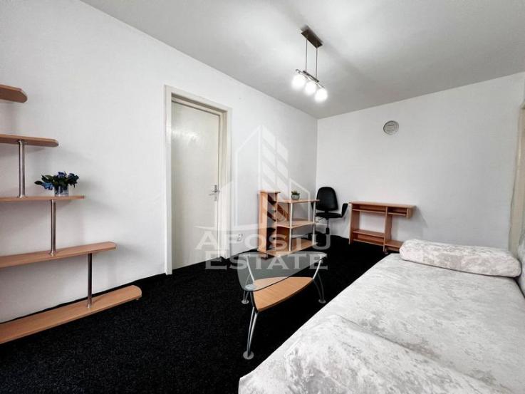 Apartament cu 2 camere, etaj intemediar, langa Spitalul Judetean