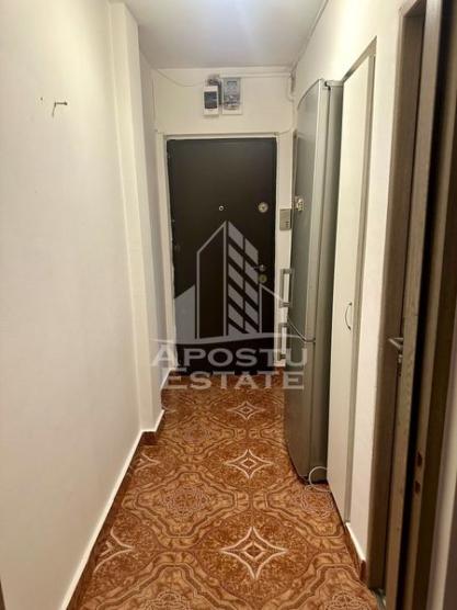 Apartament cu 2 camere, centrala proprie, zona Sagului