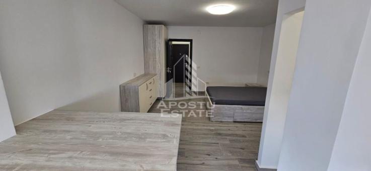 Apartament cu o camera la prima inchiriere, zona Take Ionescu