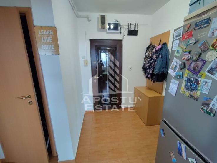 Apartament 2 camere, decomandat. zona Olimpia-Stadion