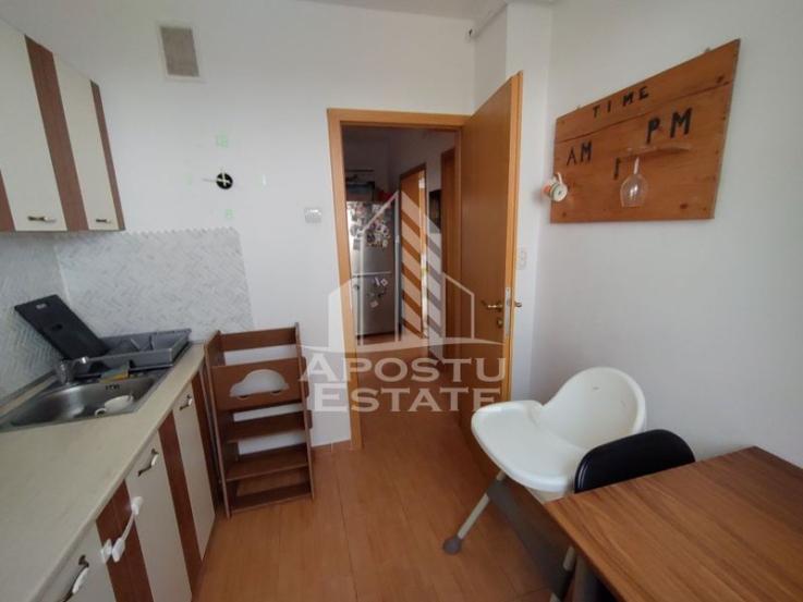 Apartament 2 camere, decomandat. zona Olimpia-Stadion