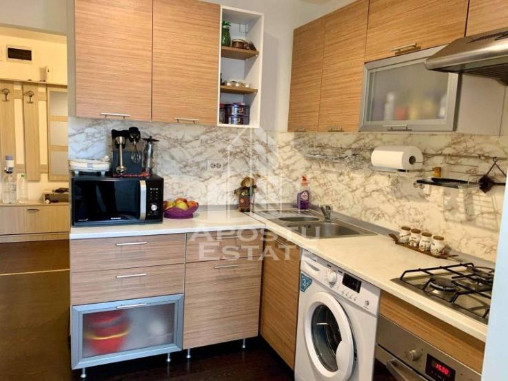 Apartament 2 camere , Spatios , zona Lipovei