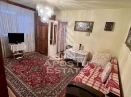 Apartament cu 2 camere la etajul 1, zona Sagului