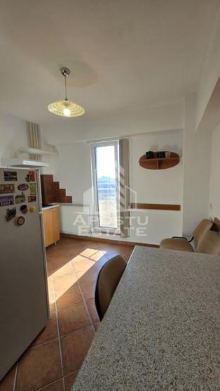 Apartament 1 camera, etaj intermediar, centrala proprie, zona Lipovei