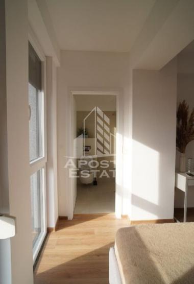 Apartament 2 camere, 2 bai, 2 locuri de parcare, Aradului