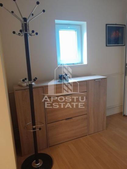 Apartament 2 camere, centrala proprie, clima, Zona Blascovici