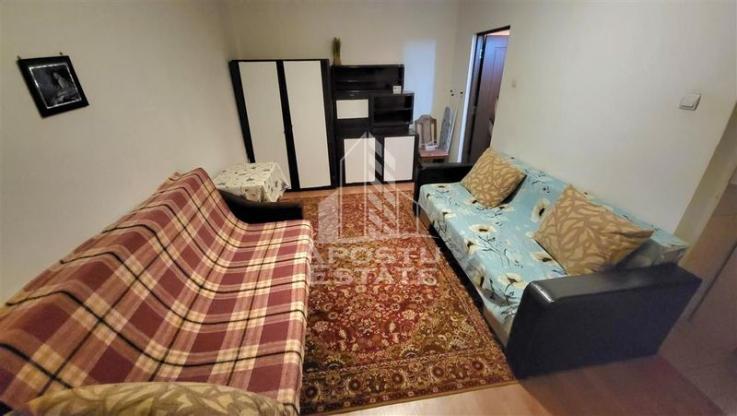 Apartament 1 camera , centrala proprie , zona Lipovei