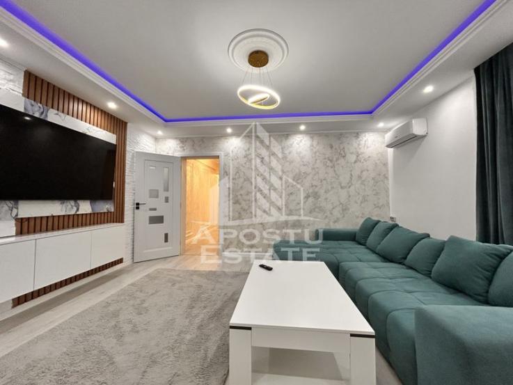 Apartament renovat complet,  3 camere, grădină proprie zona Balcescu