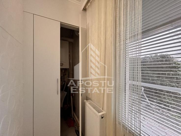 Apartament renovat complet,  3 camere, grădină proprie zona Balcescu